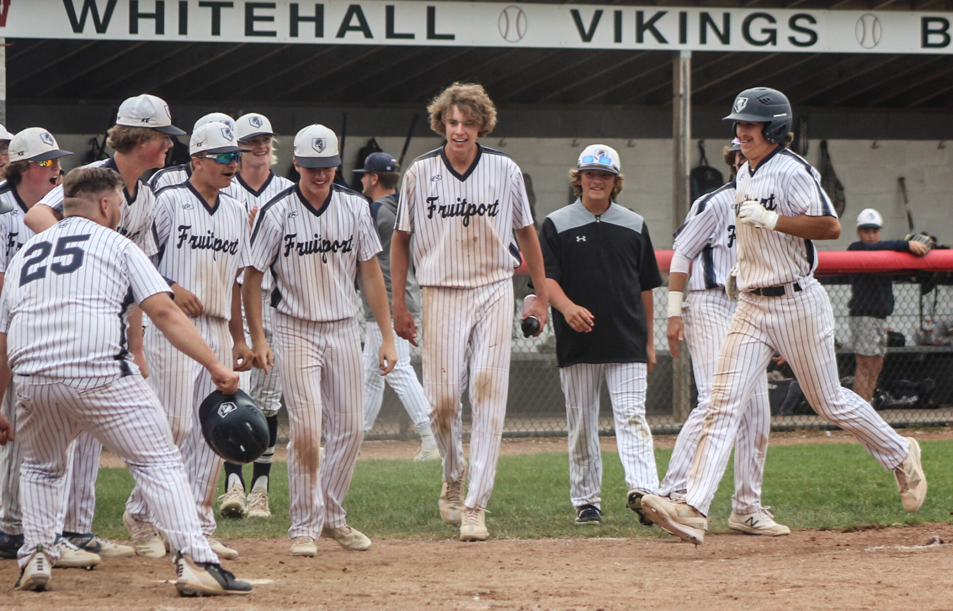 Fruitport baseball team downs Oakridge and Spring Lake to claim its