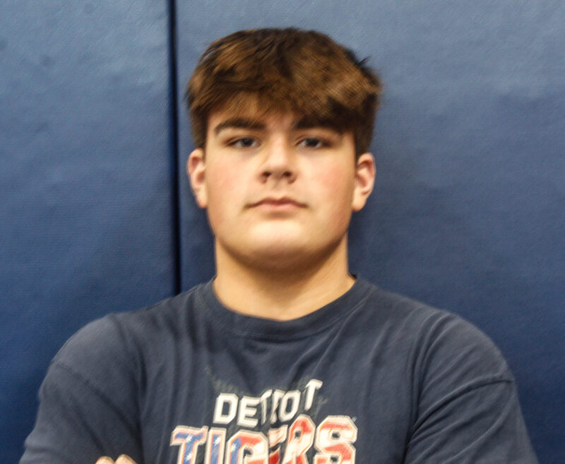 Fruitport wrestling team loses a tight match to Spring Lake, rebounds