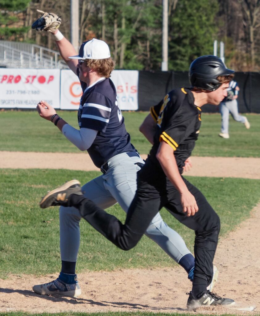 Fruitport baseball team displays great pitching and determination in